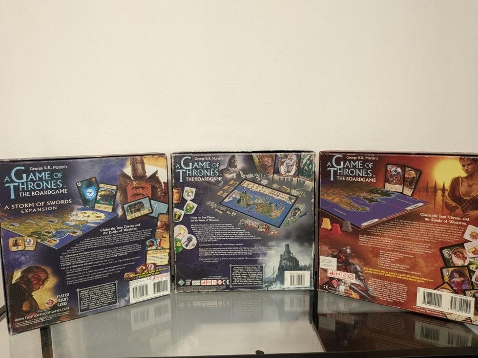 A Game of Thrones First Edition cu cele 2 expansions