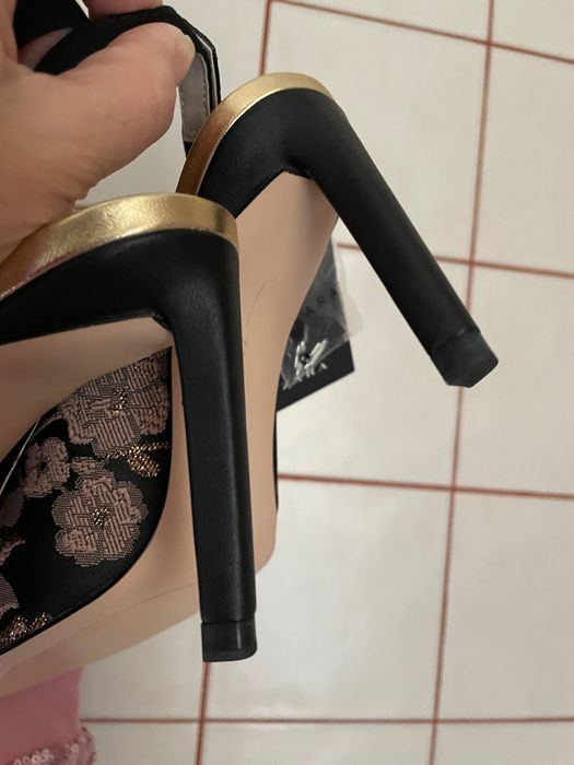 Pantofi Zara cu toc, mărimea 37