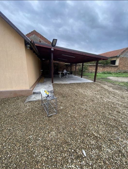 Ofer servicii pentru curți, grădini și gospodării