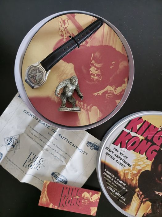 Colectie completa Fossil Universal Monsters watches