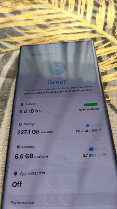 Samsung Galaxy S22 Ultra 12GB RAM/ 256 GB ROM