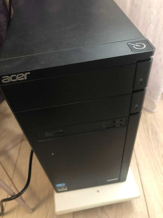 Настолен Компютър (кутия) Acer Aspire M1935