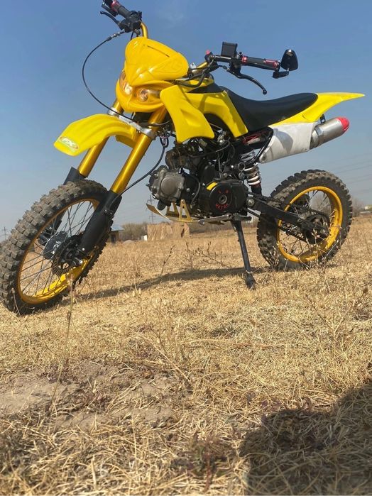 Продам пит байк в стоке