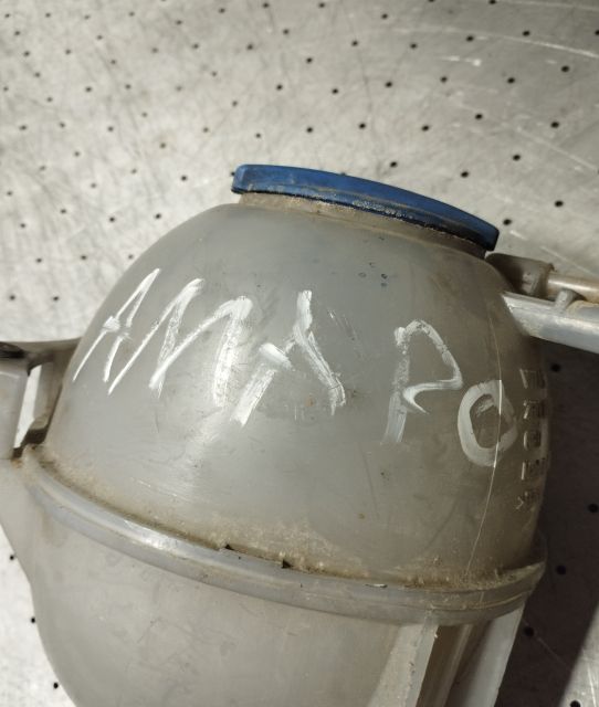 Vas expansiune 2H0.121.407 D Volkswagen VW Amarok prima generatie (fa