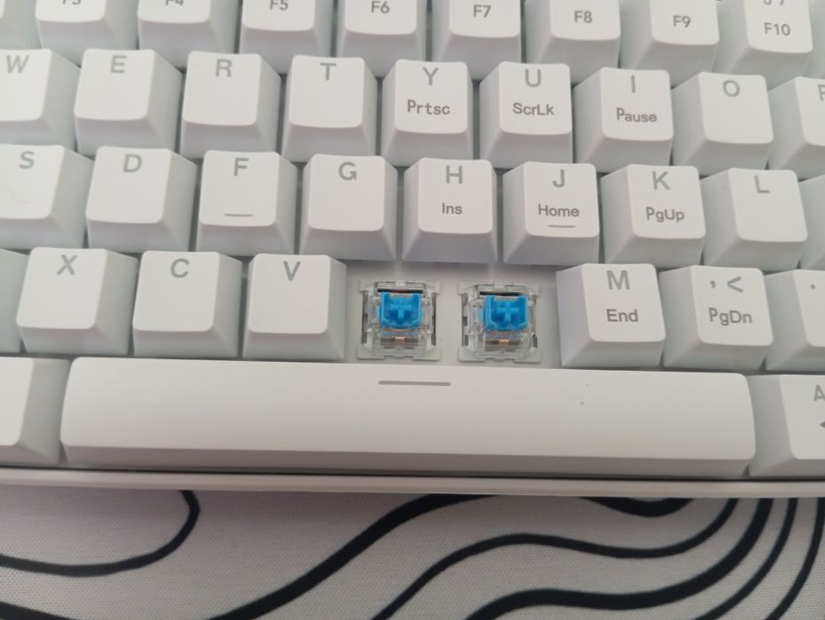 Механическая клавиатура 60%