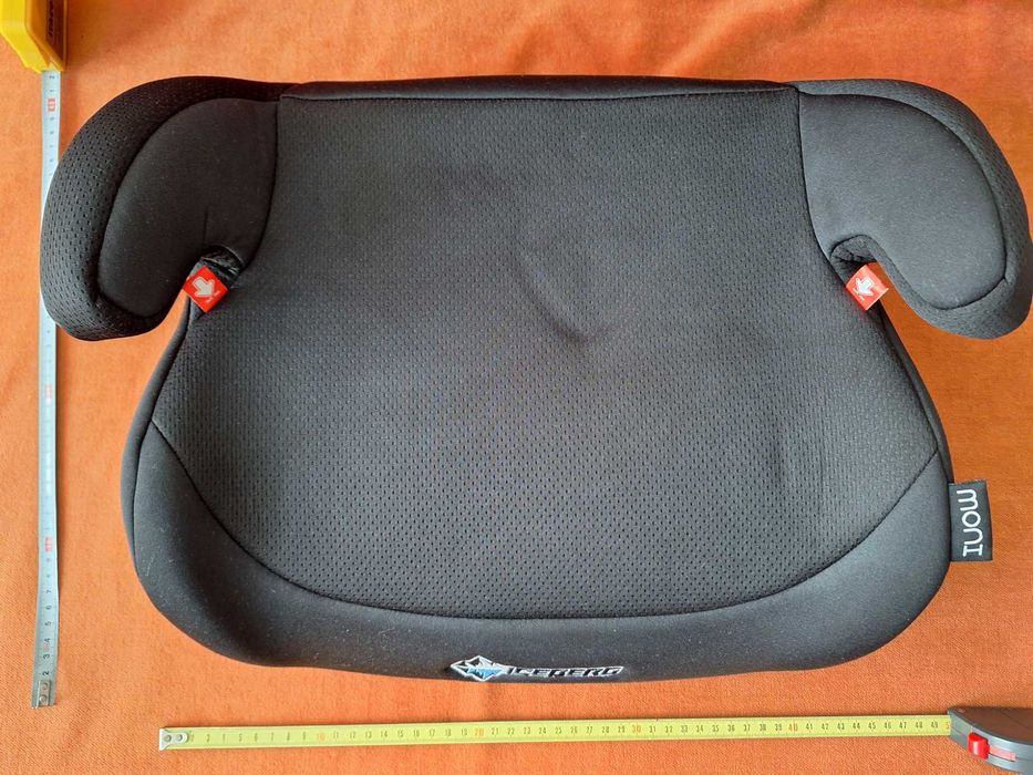 Înălțător auto - buster 15-36 kg Moni Iceberg Black