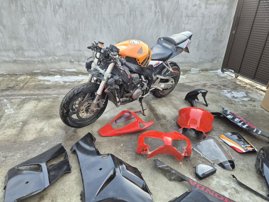 Honda cbr 1000 rr 2007 на части