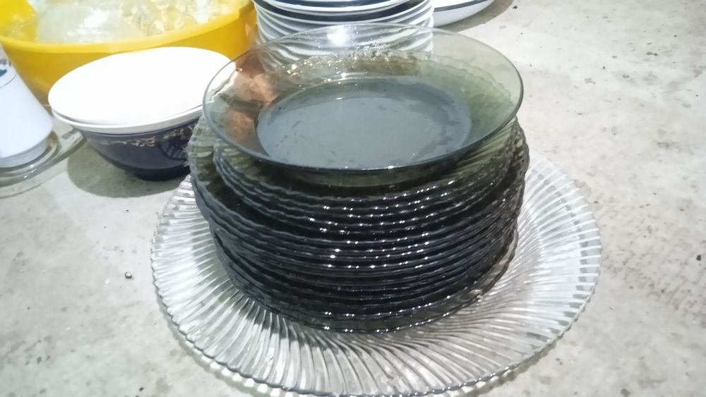 Тарелки коричневое стеко