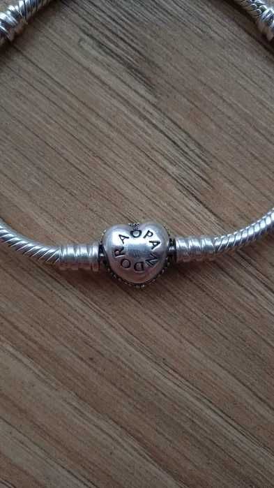 Оригинална Гривна Pandora