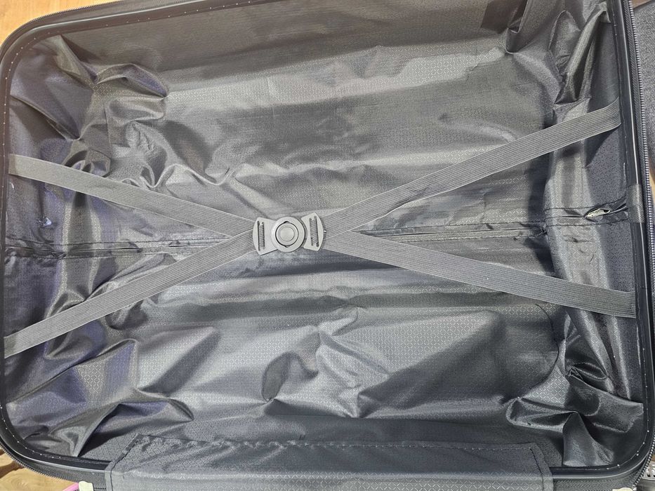 чемодан на колесиках НОВЫЙ АСТАНА.