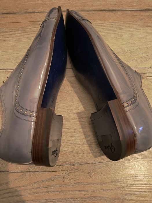 Pantofi din piele lăcuiți culoarea gri lacuit mărimea 42