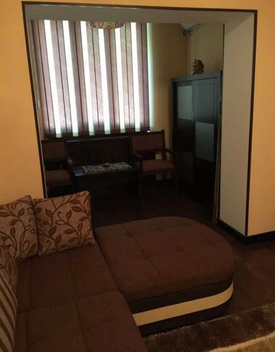 Аренда Юнусабад 2х ком квартира.