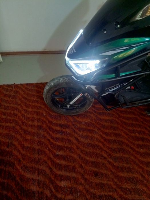 Скутер продаю 150куб TIGER AVENUS