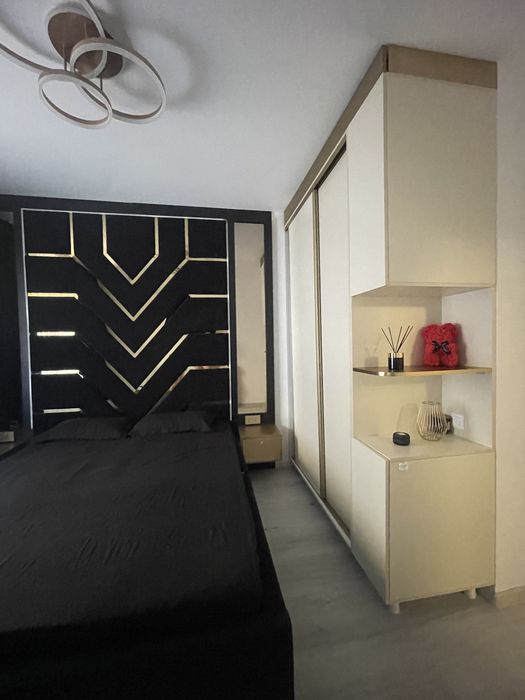 Apartament 3 camere +loc de parcare