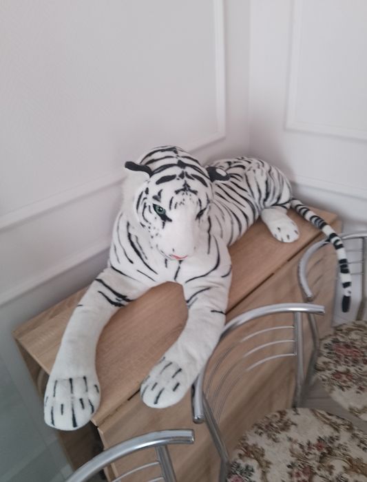 Большой белый тигр.