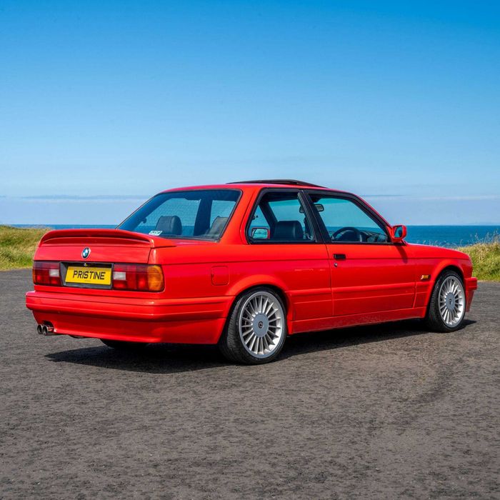 M tech 2 спойлер за BMW 3er E30 83-91
