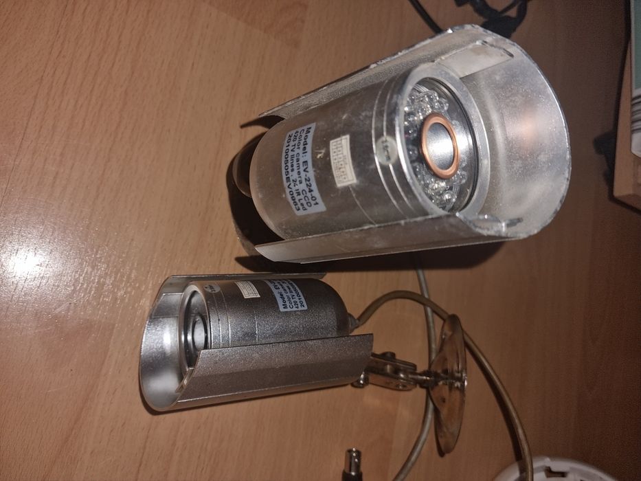 Kit sistem de supraveghere video 4 camere dvr hard 750 gb