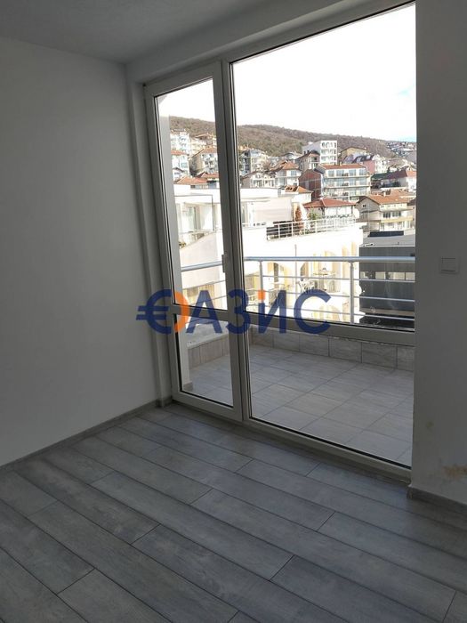 Продава се Двустаен апартамент в Свети Влас - 68 кв.м за 984 €/кв.м - Снимка #5