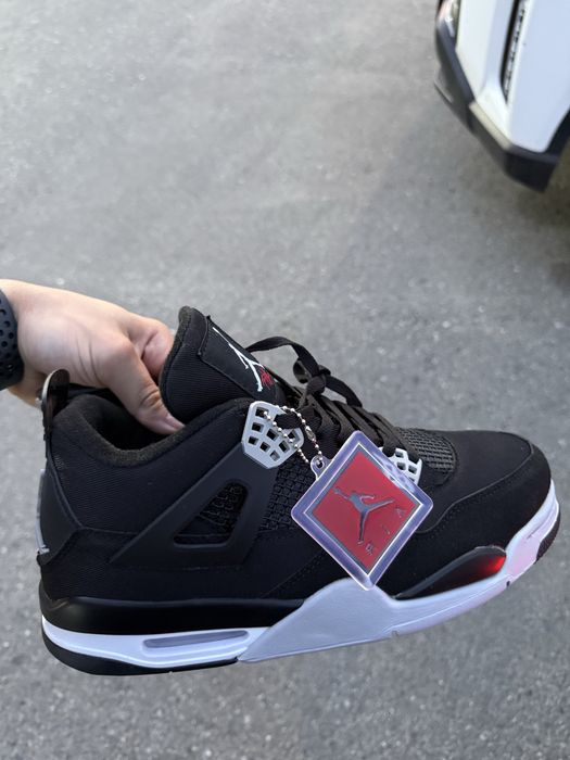 Jordan Retro 4 - 46
