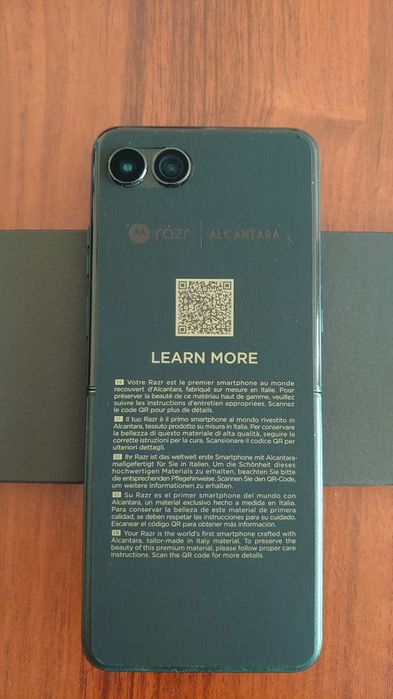 Motorola Razr 60 Ultra 512/16 Scarab Blue