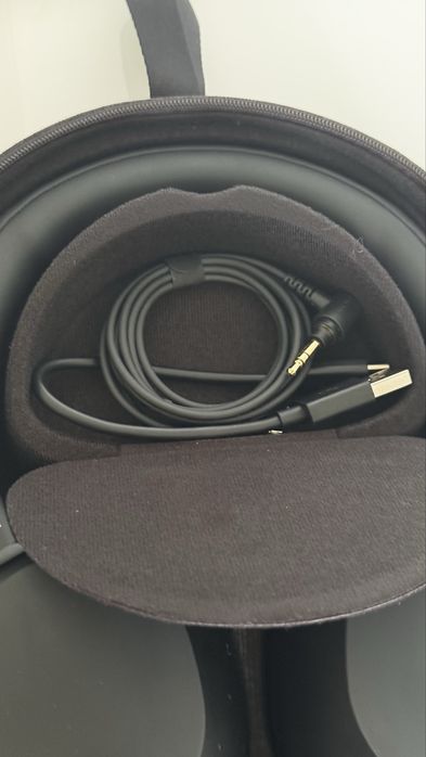 Sony WH-1000 xm5