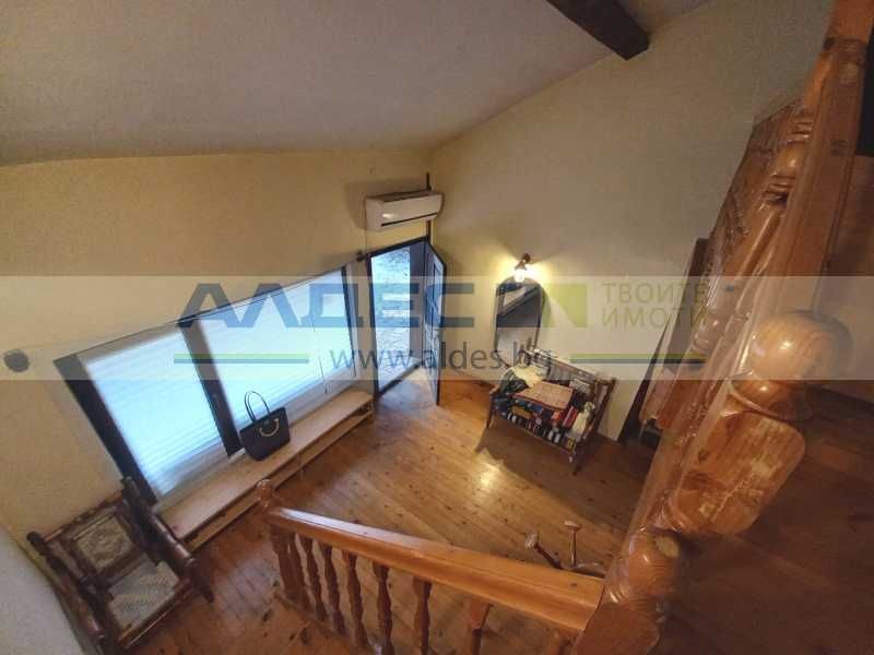 Обзаведена, автентична къща в центъра на гр. Банско!