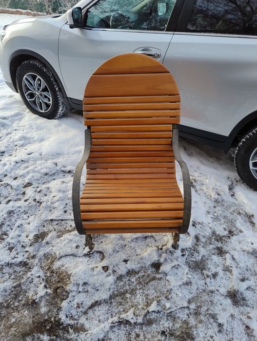 Продам кованные стол и стулья