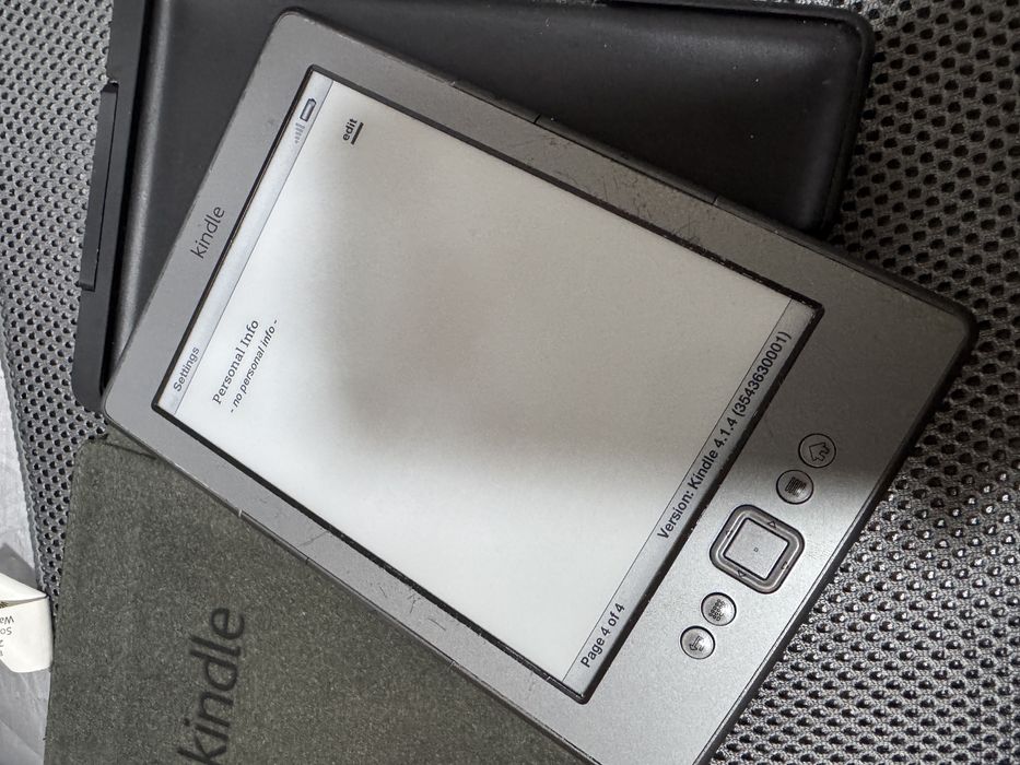 Kindle Amazon D01100,
