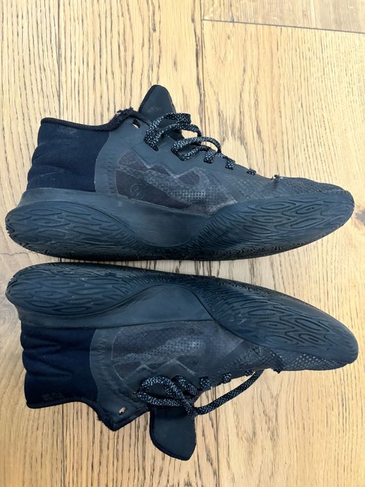 Incaltari sport Nike pt baschet
