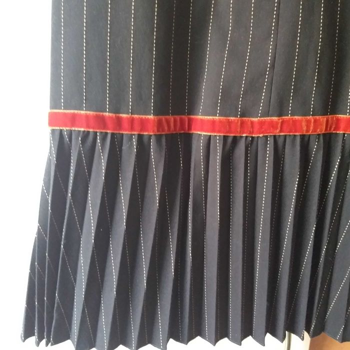 Елегантен сукман