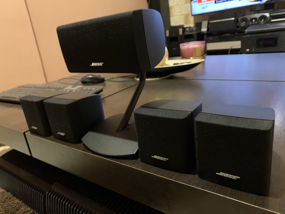 5 Sateliți BOSE Impecabili si Compatibili cu orice sistem AUDIO