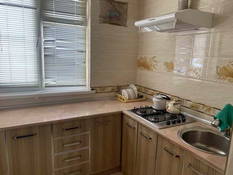 Фаргона Теннисный корт. Арзон сотилади срочно.