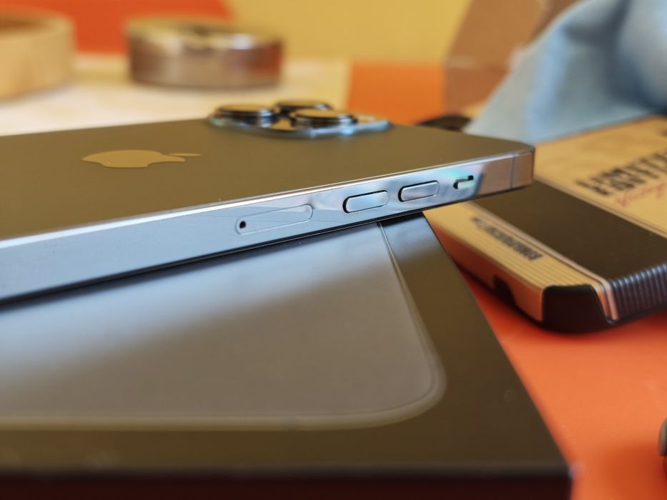 *Продавам: Iphone 13 Pro Max - УНИКАТ*