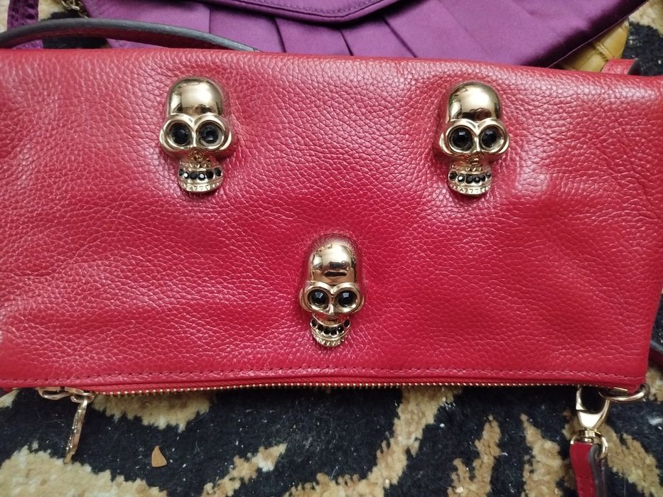 Прикольная сумка с черепами