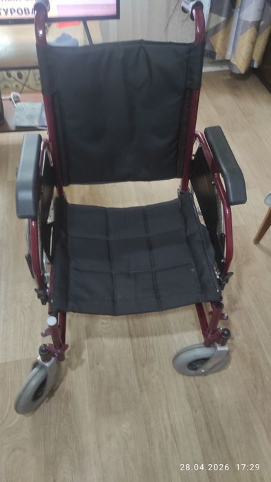 Кресло инвалидное