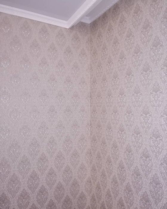 Ремонт квартир. Поклейка обоев.