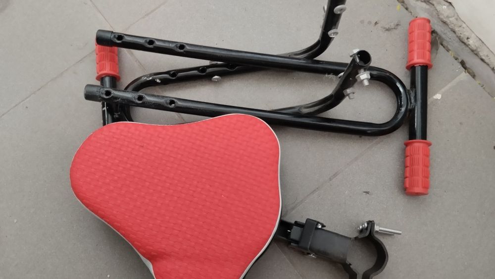 Продам детское сиденье на велосипед