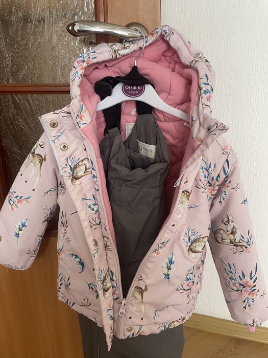 Продам осенний комбез для девочки