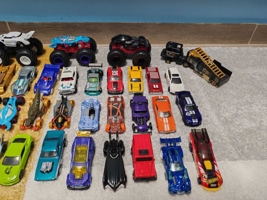 Детски колички Hot Wheels