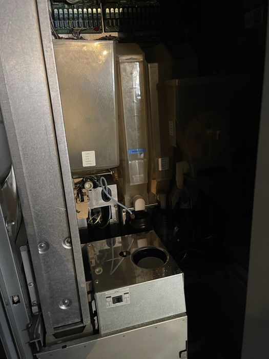 Брониран кафе-автомат Спацио 7