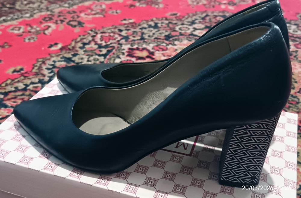 Продам Туфли женские 4