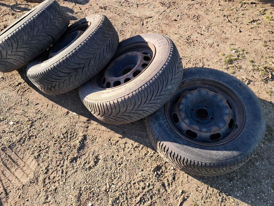 Peugeot 308 Citroen C4, set roti cu jante de tabla si cauciucuri pe 15