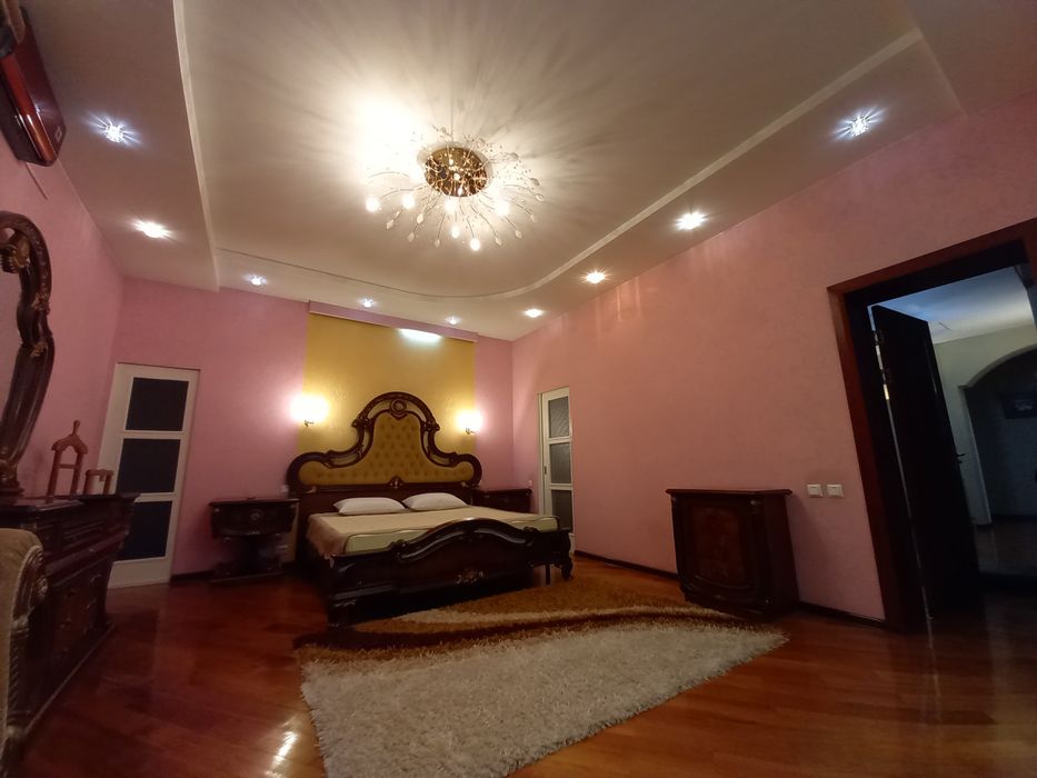 Продаётся Дом в Юнусабаде, рядом с метро — Шахристан