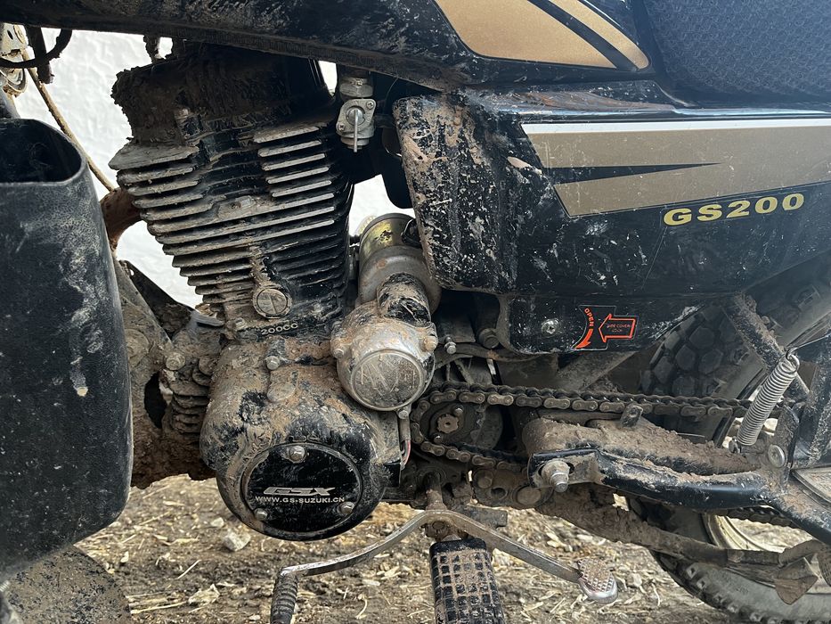 Продам мотоцикл gsx suzuki 200cc
