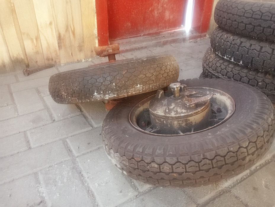 Колеса маленькие продаю