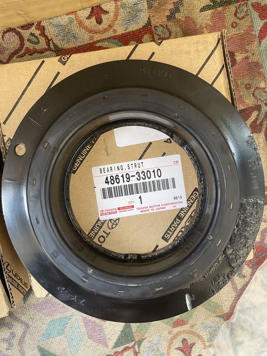 Амартизаторы  камри 70