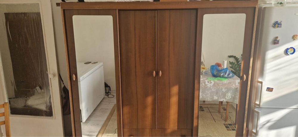 Шкаф-купе с антресолями