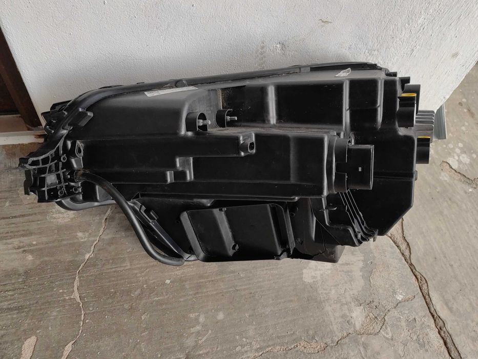 Фар Skoda Karoq Face LED Десен / Фар Шкода Карок 24г. Оригинален