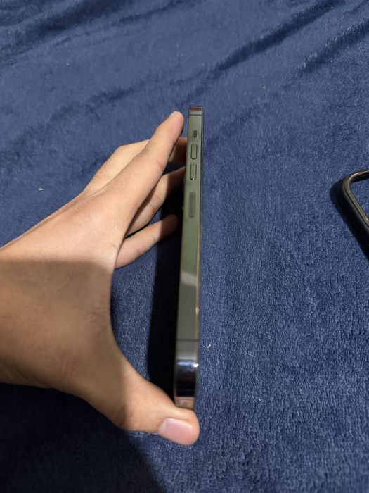 Продам iphone 13 pro max