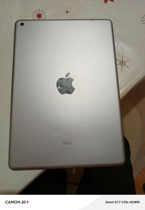 Айпад 32гб. 5 поколения